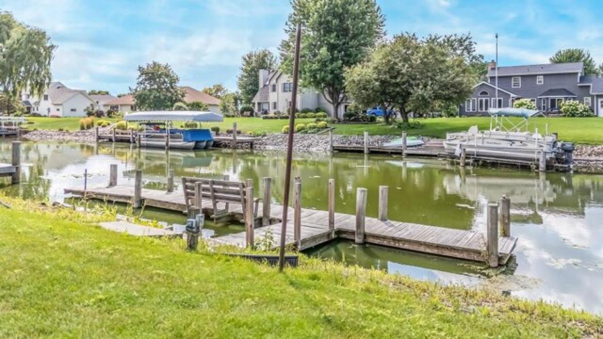 Picture of Home For Sale in Winneconne, Wisconsin, United States