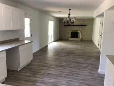 Home For Sale in Jay, Florida