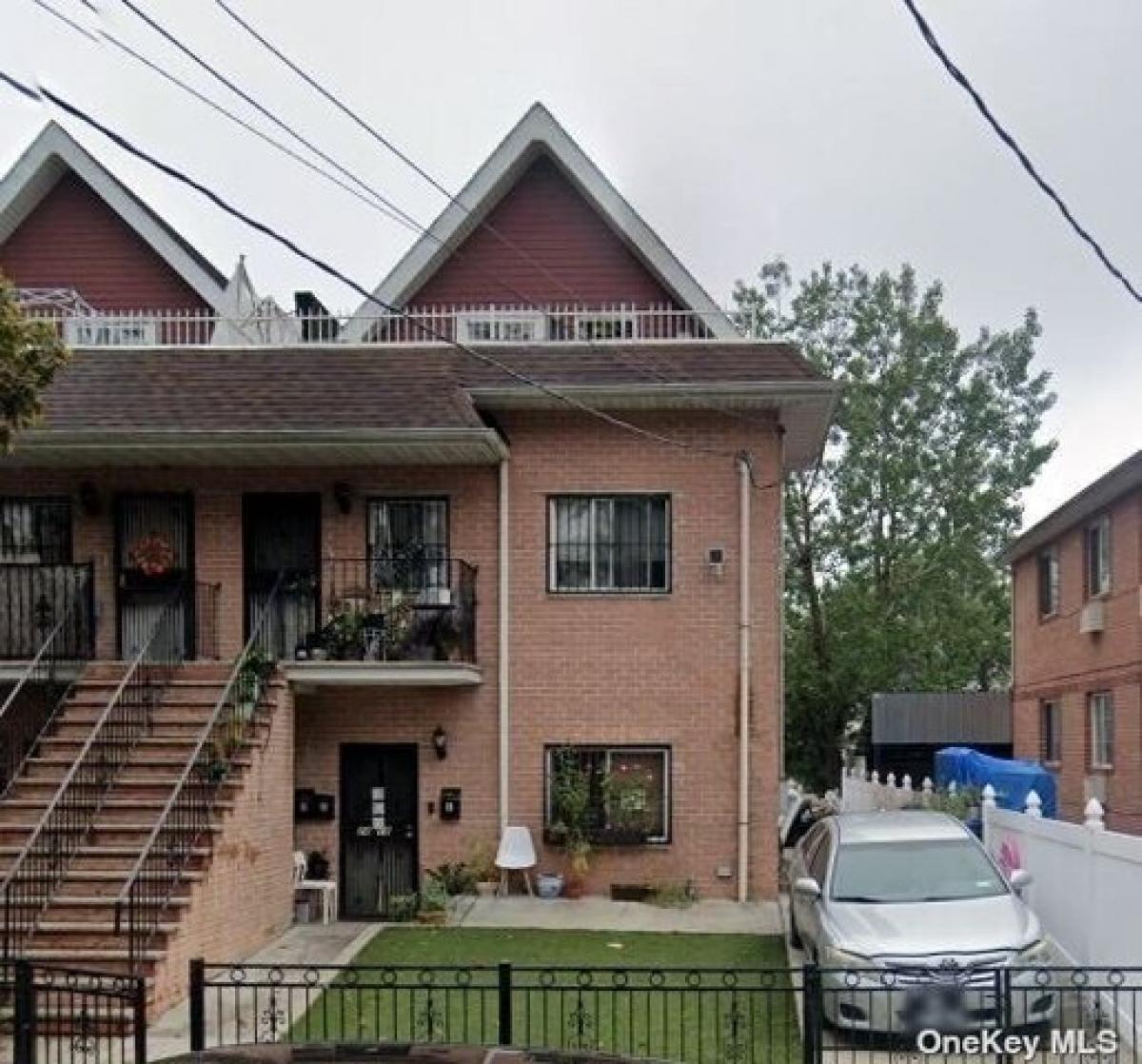 Picture of Apartment For Rent in East Elmhurst, New York, United States