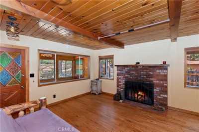 Home For Sale in Fawnskin, California