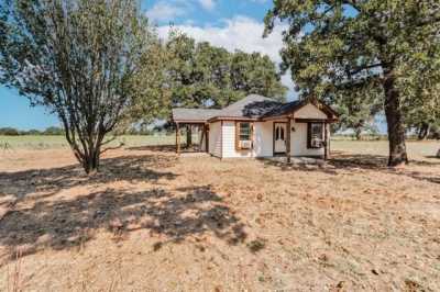 Home For Sale in Chico, Texas