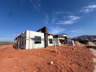 Home For Sale in Ivins, Utah