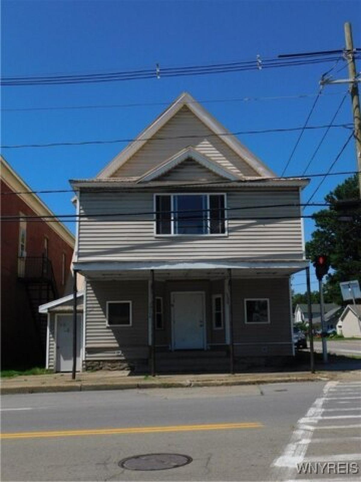 Picture of Home For Sale in North Collins, New York, United States