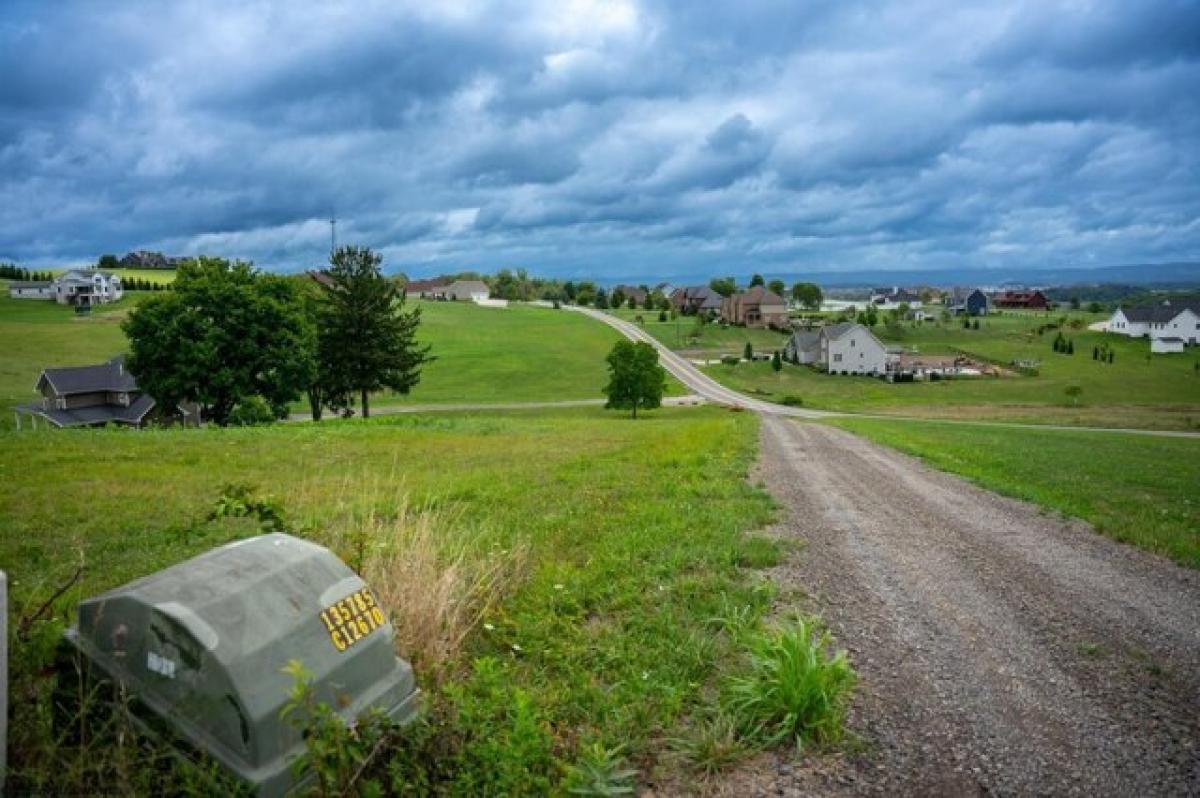 Picture of Residential Land For Sale in Morgantown, West Virginia, United States