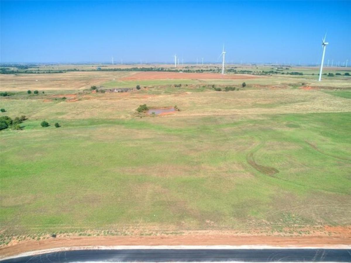 Picture of Residential Land For Sale in Tuttle, Oklahoma, United States