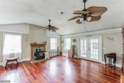 Home For Sale in Garwood, New Jersey