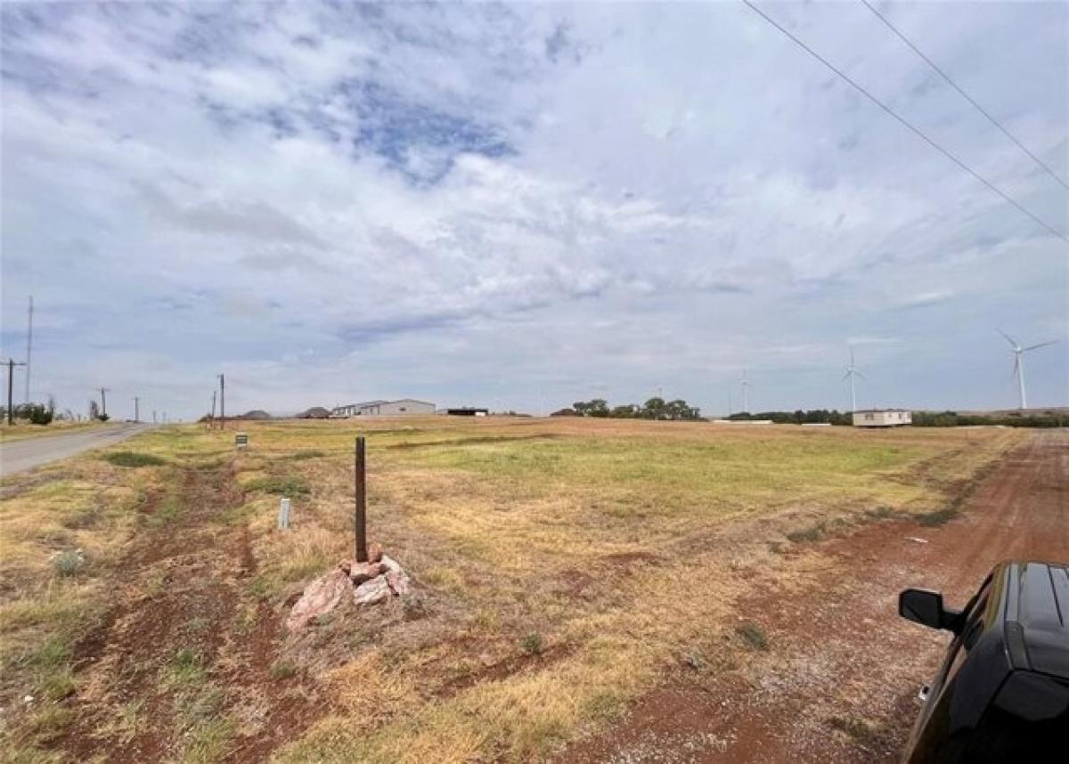 Picture of Residential Land For Sale in Weatherford, Oklahoma, United States