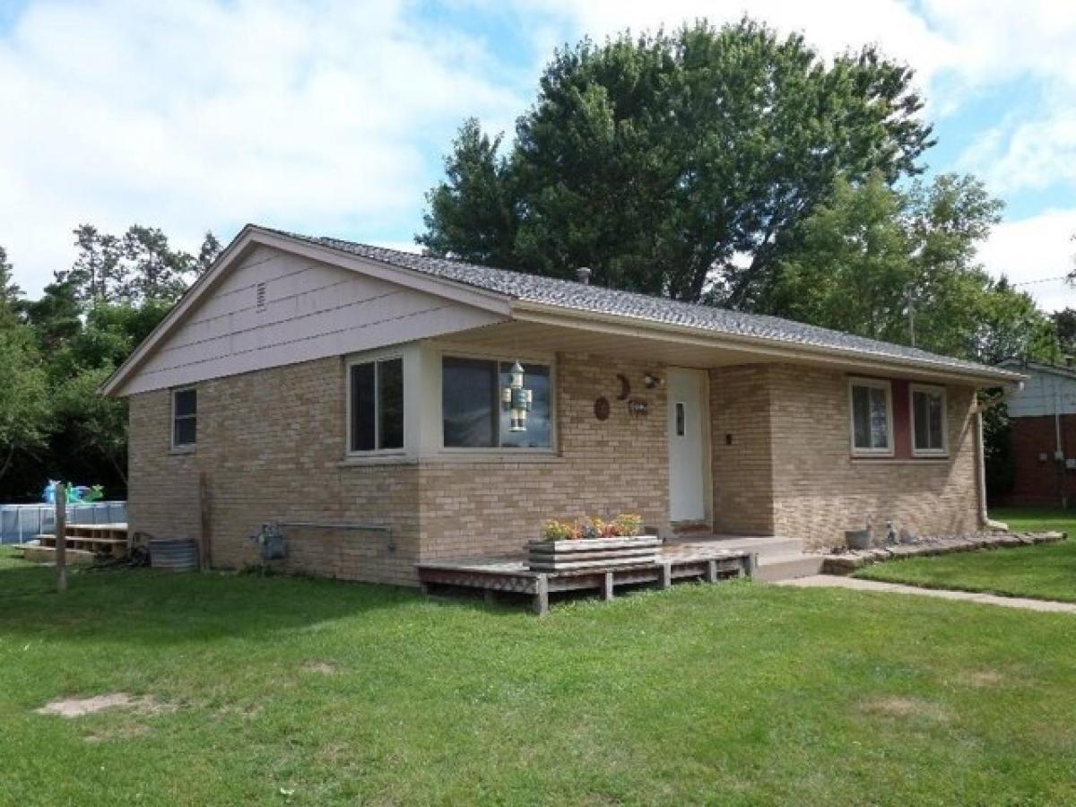 Picture of Home For Sale in Antigo, Wisconsin, United States