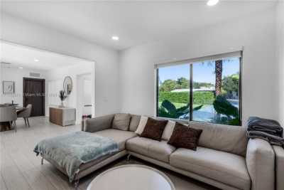 Home For Sale in Biscayne Park, Florida