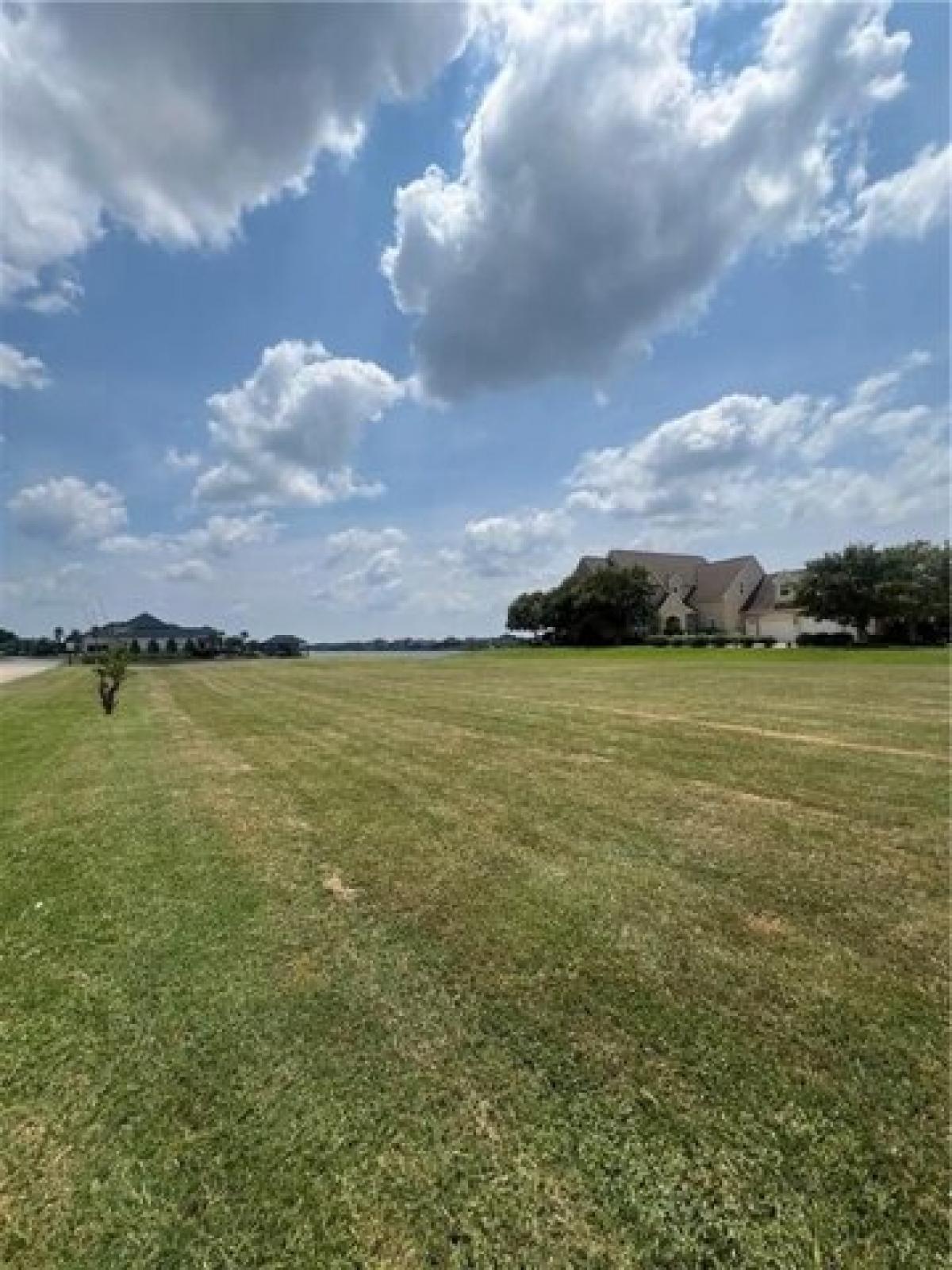 Picture of Residential Land For Sale in Slidell, Louisiana, United States