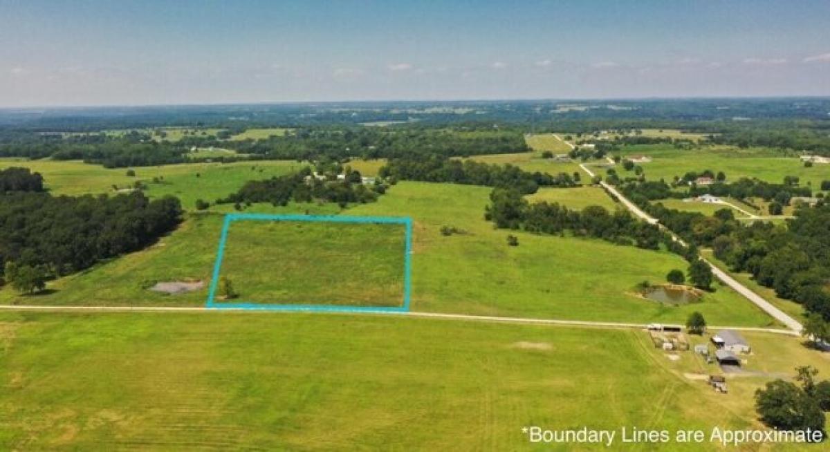 Picture of Residential Land For Sale in Willard, Missouri, United States