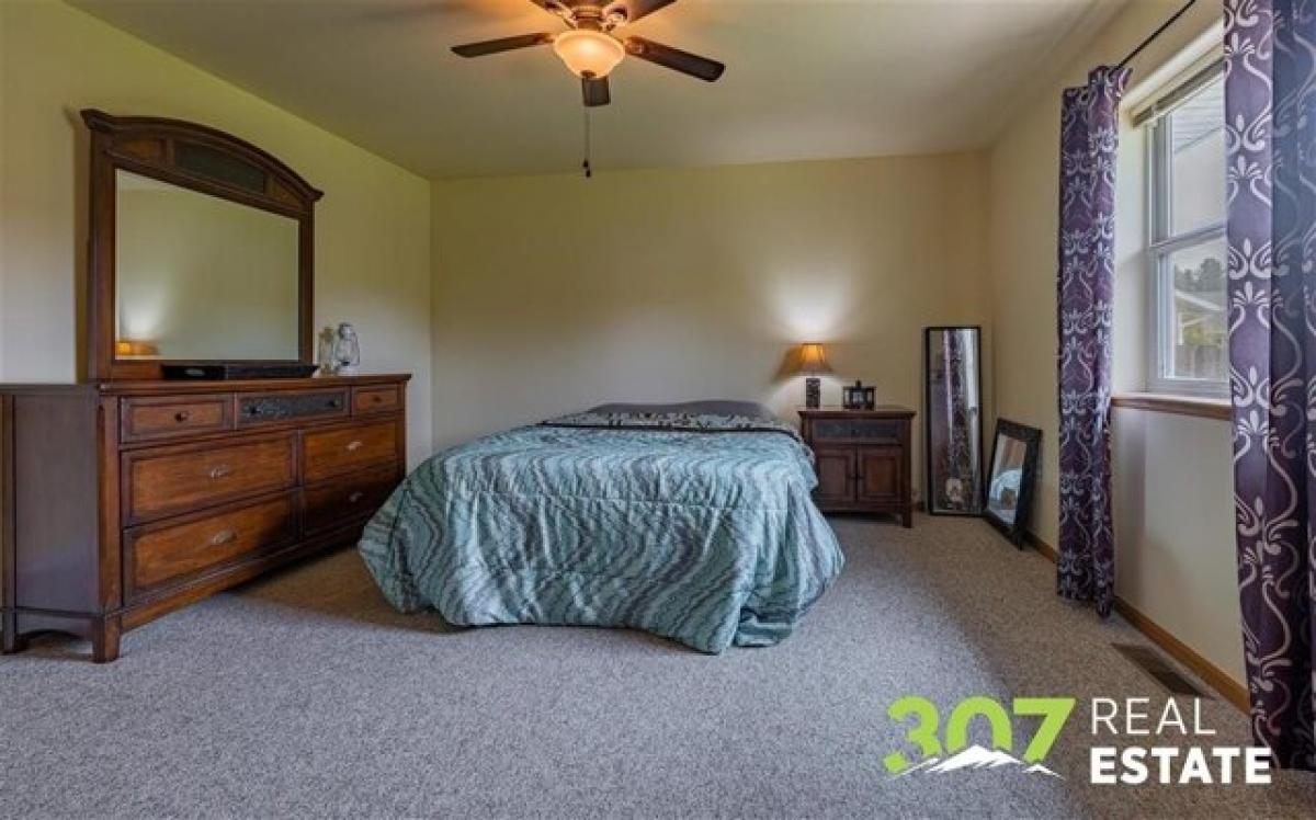 Picture of Home For Sale in Cody, Wyoming, United States