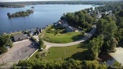 Residential Land For Sale in Fenton, Michigan