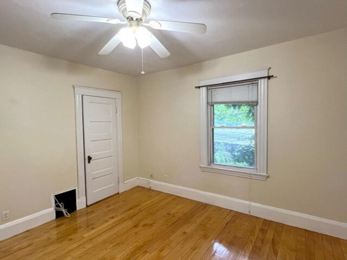 Picture of Apartment For Rent in Melrose, Massachusetts, United States