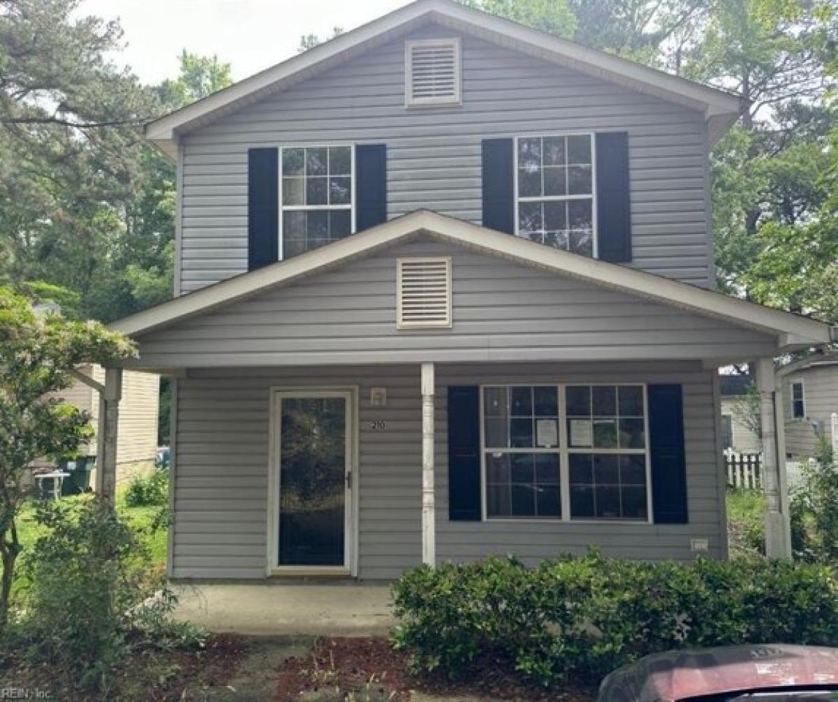 Picture of Home For Sale in Smithfield, Virginia, United States