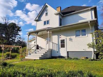 Home For Sale in New Brighton, Pennsylvania