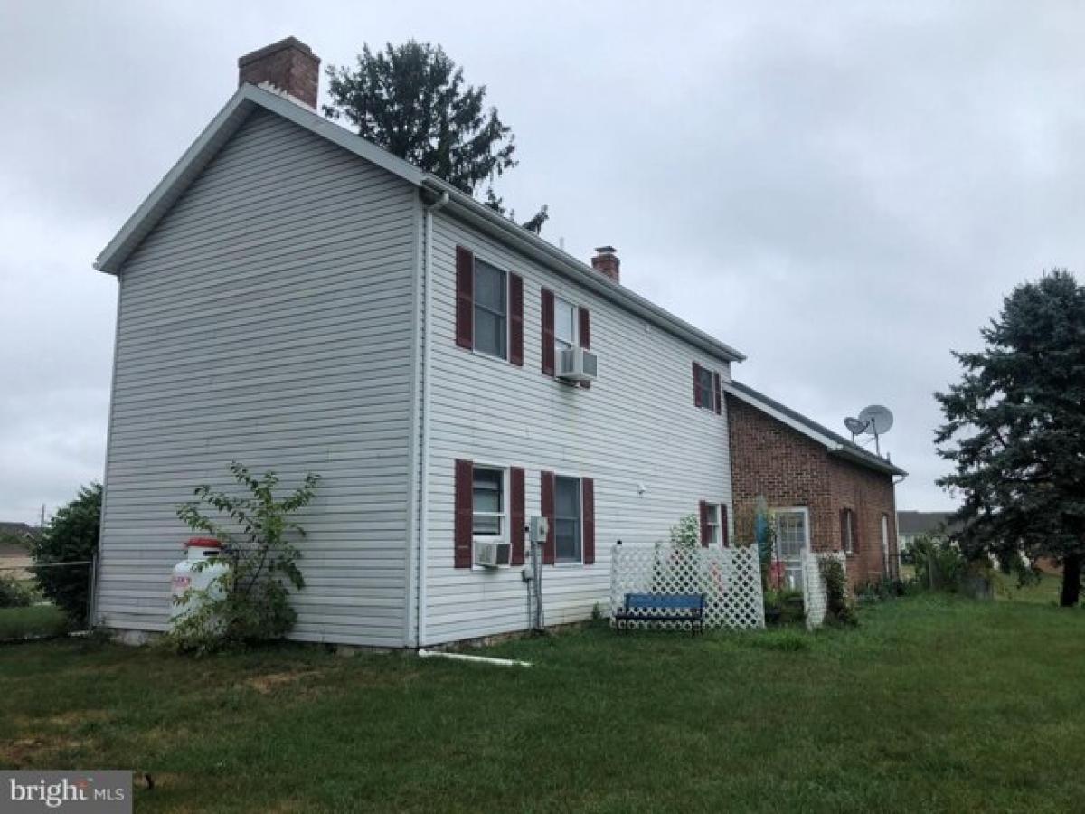 Picture of Home For Sale in Chambersburg, Pennsylvania, United States