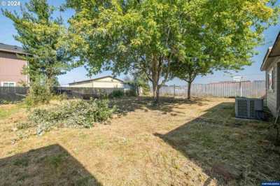 Home For Sale in Lebanon, Oregon