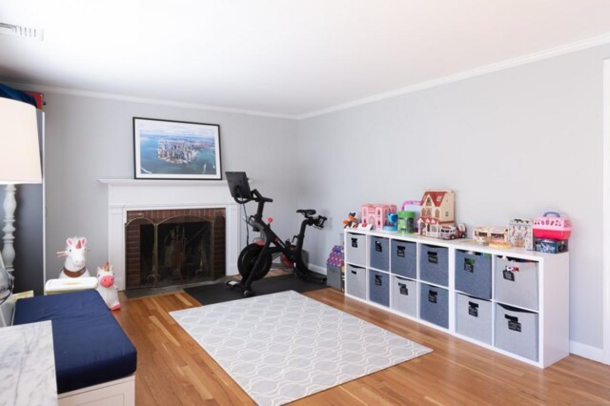 Picture of Home For Rent in Darien, Connecticut, United States