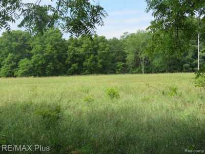 Residential Land For Sale in Lapeer, Michigan