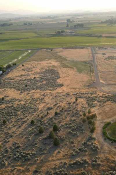 Residential Land For Sale in Klamath Falls, Oregon