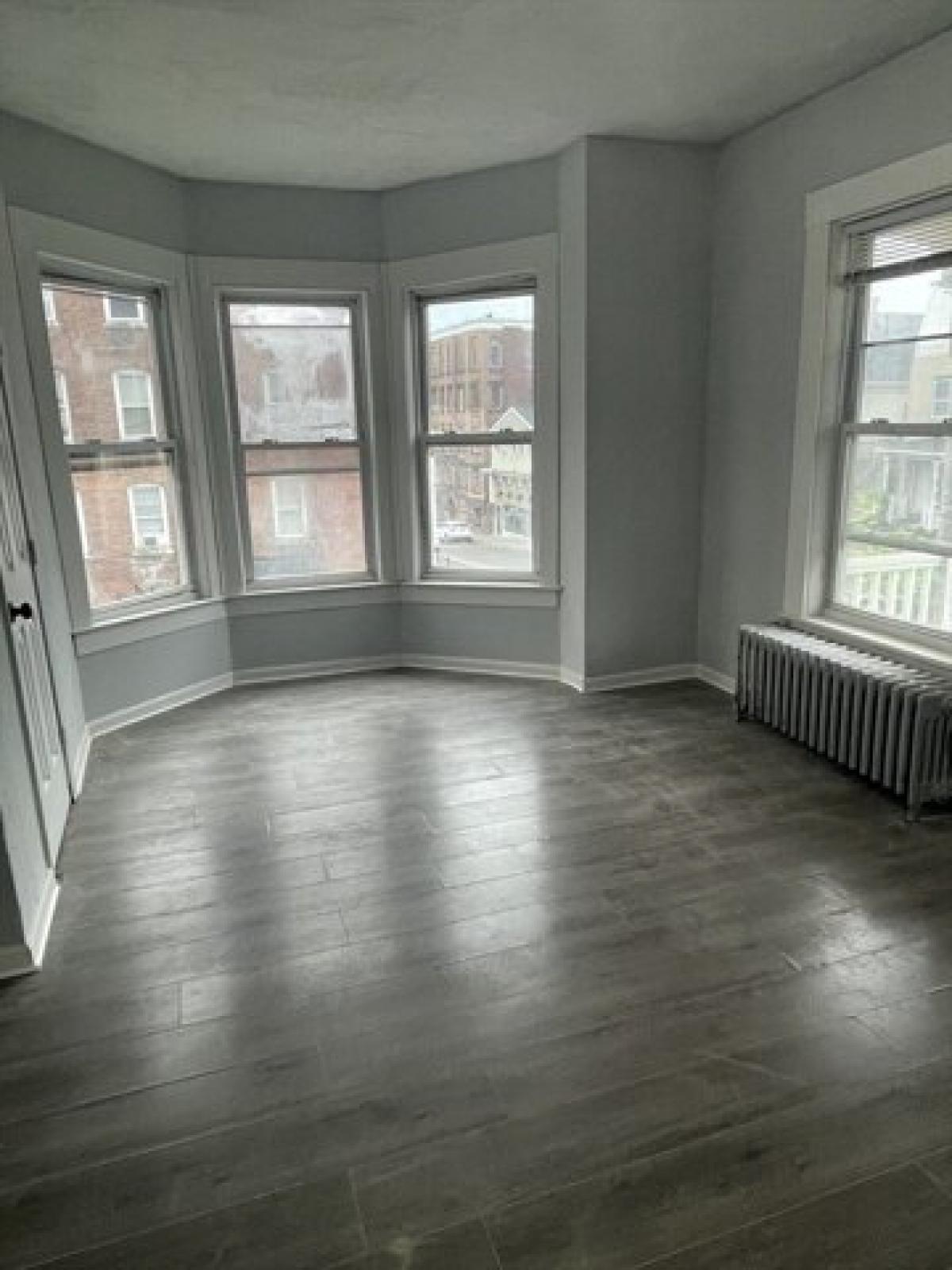 Picture of Apartment For Rent in Worcester, Massachusetts, United States