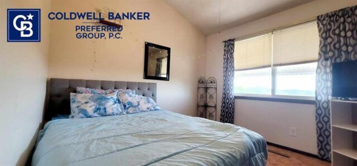 Picture of Home For Sale in McCook, Nebraska, United States