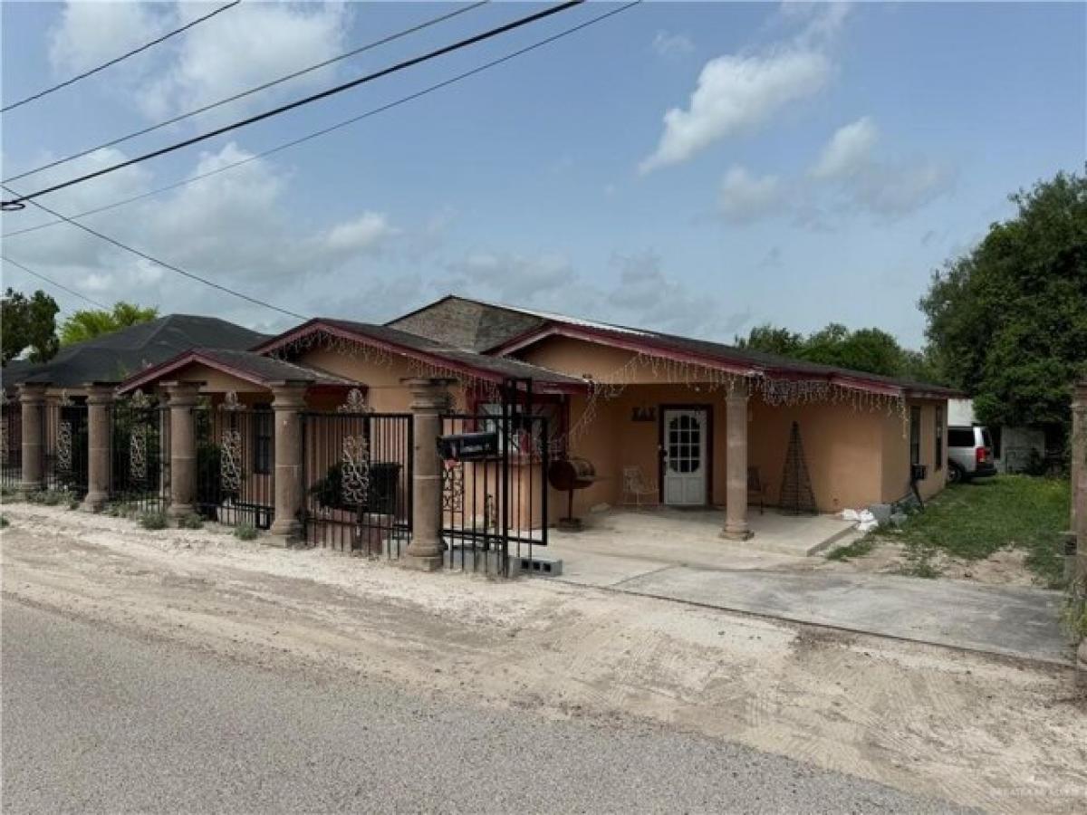 Picture of Home For Sale in Rio Grande City, Texas, United States