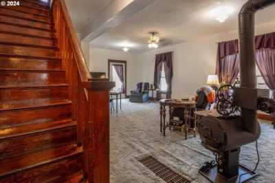 Home For Sale in The Dalles, Oregon