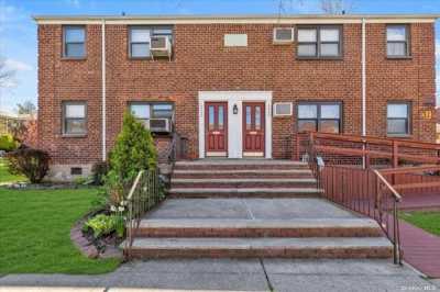 Home For Sale in Whitestone, New York