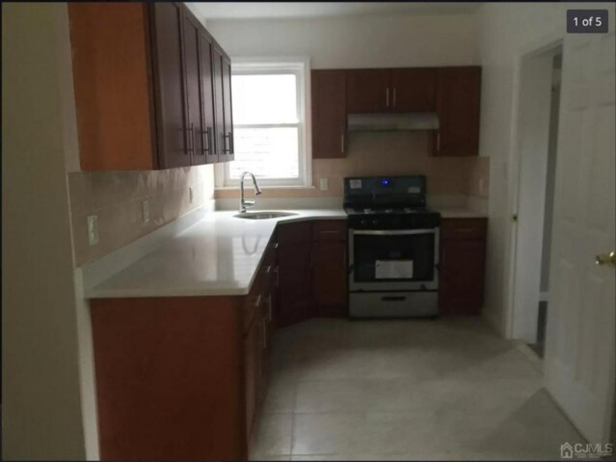 Picture of Apartment For Rent in Perth Amboy, New Jersey, United States