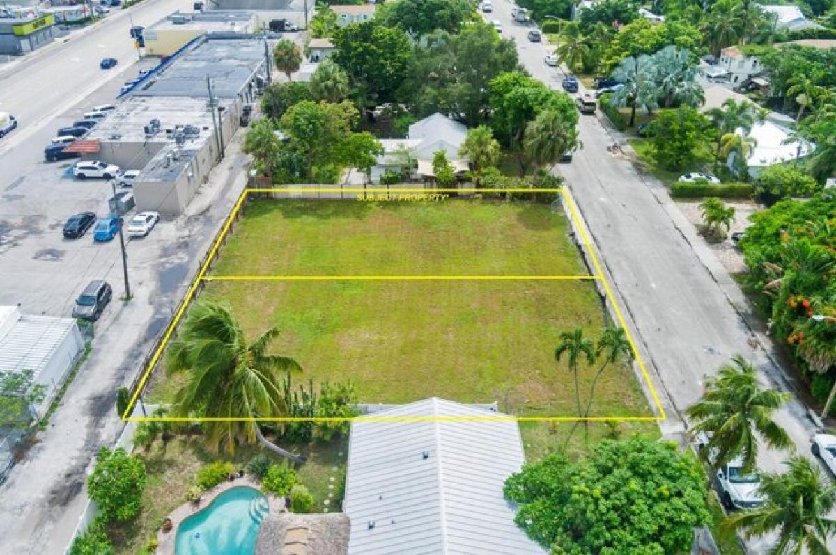 Picture of Residential Land For Sale in West Palm Beach, Florida, United States