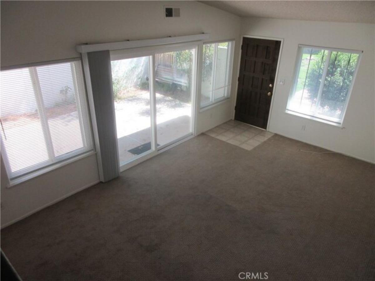 Picture of Home For Rent in Chatsworth, California, United States