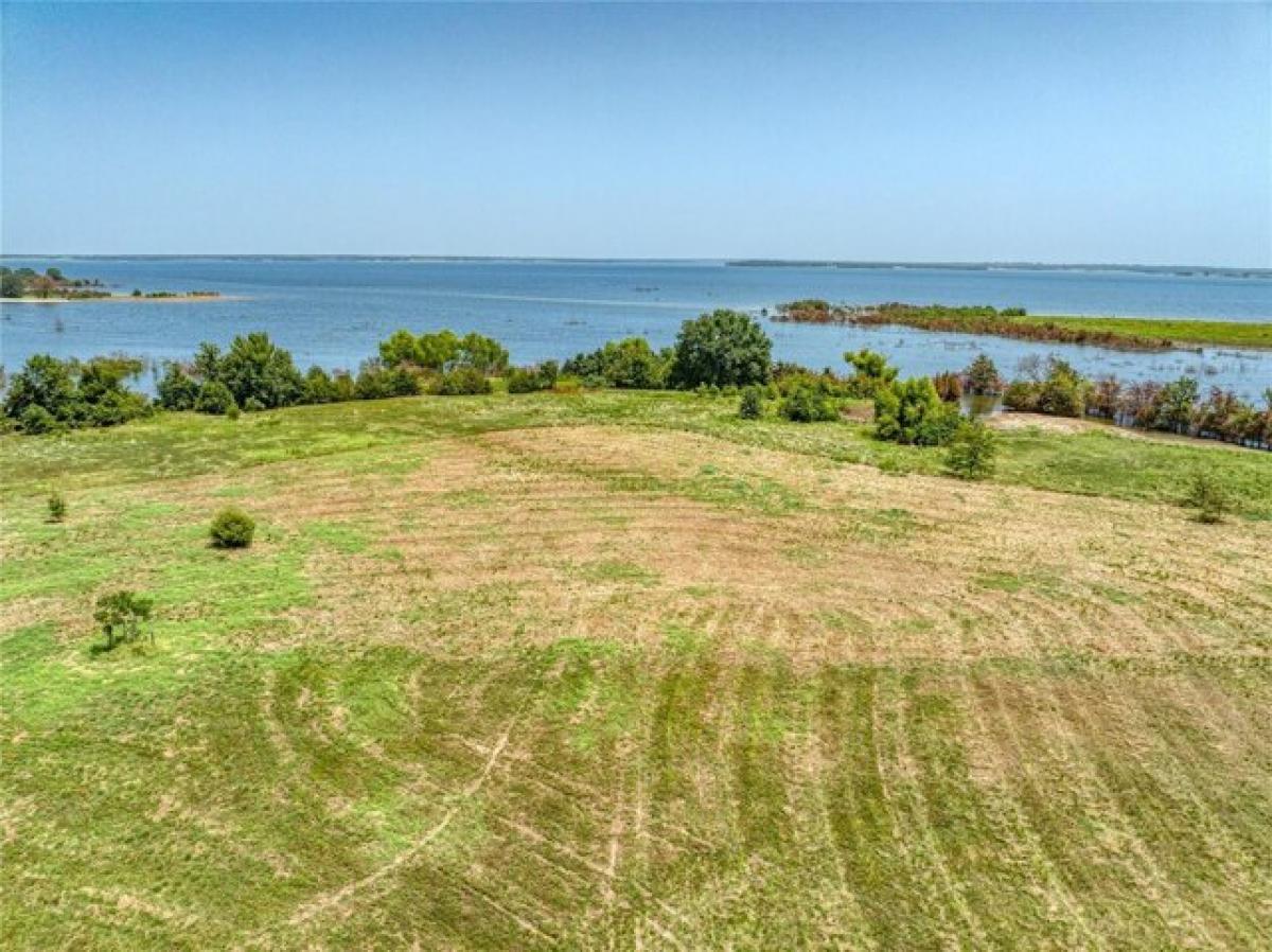 Picture of Residential Land For Sale in Telephone, Texas, United States