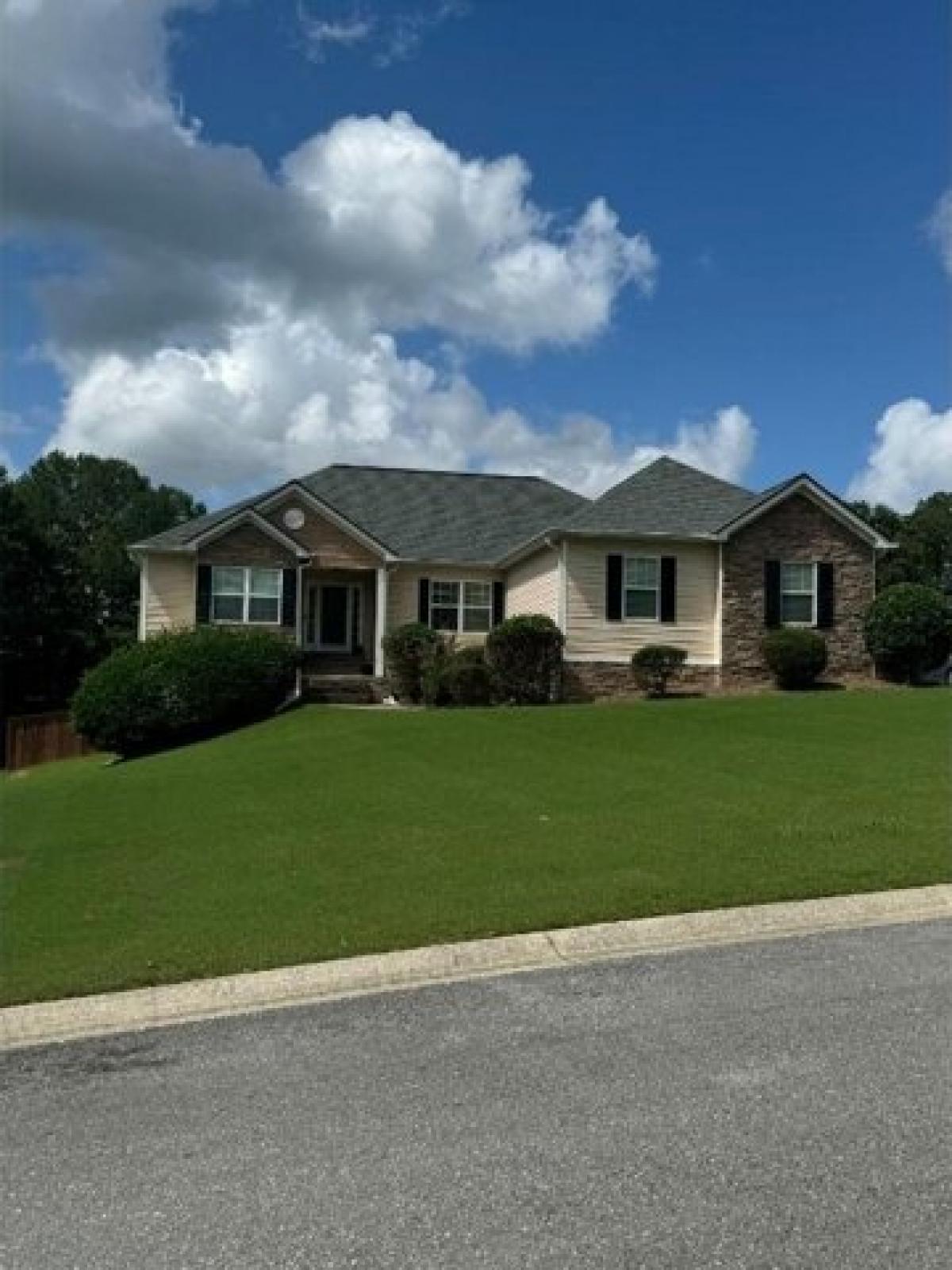 Picture of Home For Sale in Rockmart, Georgia, United States