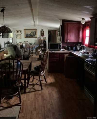 Home For Sale in Esopus, New York