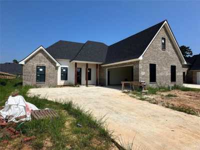 Home For Sale in Benton, Louisiana