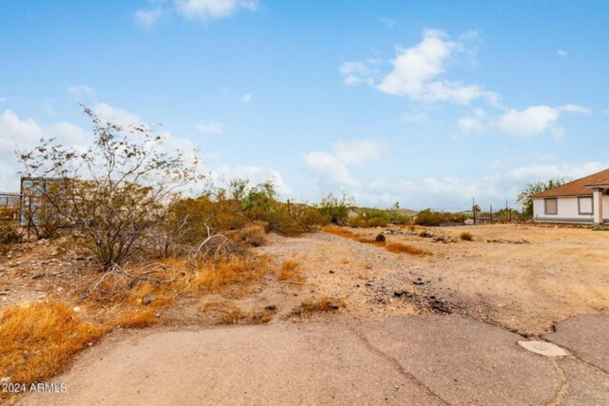 Picture of Residential Land For Sale in Laveen, Arizona, United States