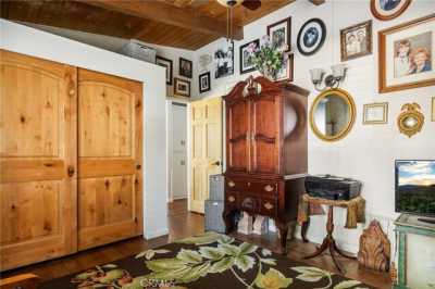 Home For Sale in Running Springs, California