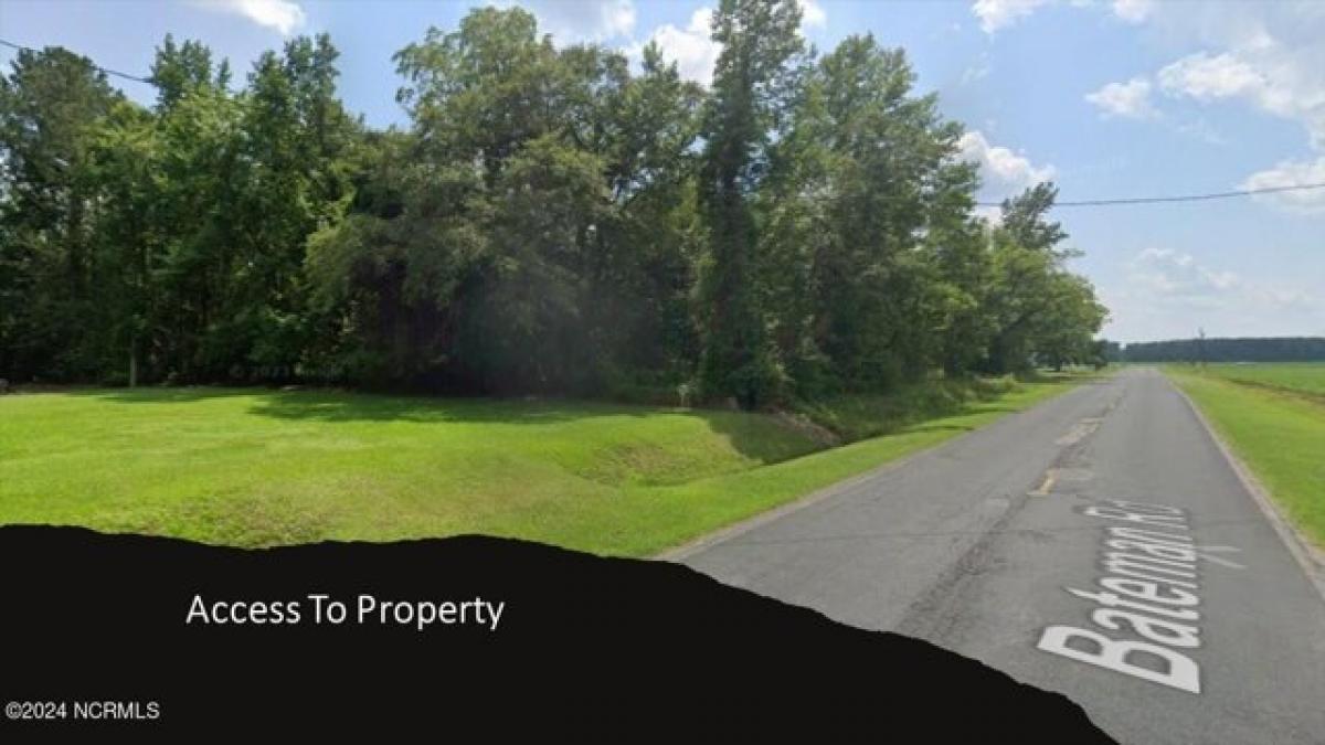 Picture of Residential Land For Sale in Aurora, North Carolina, United States