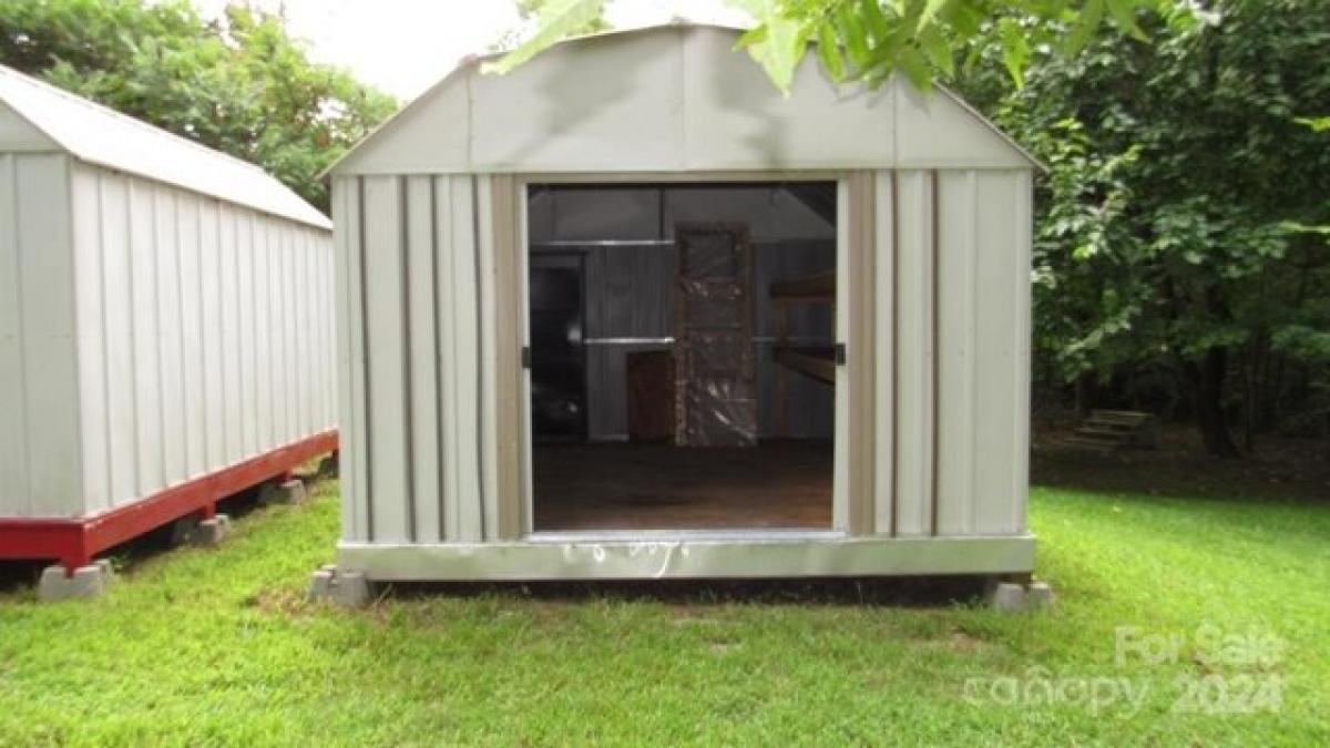 Picture of Home For Sale in Cherryville, North Carolina, United States