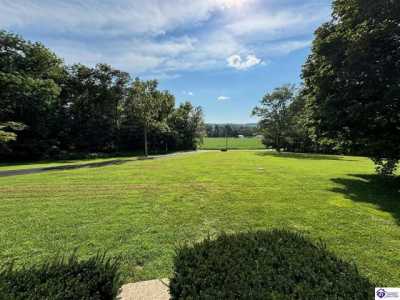 Home For Sale in Payneville, Kentucky