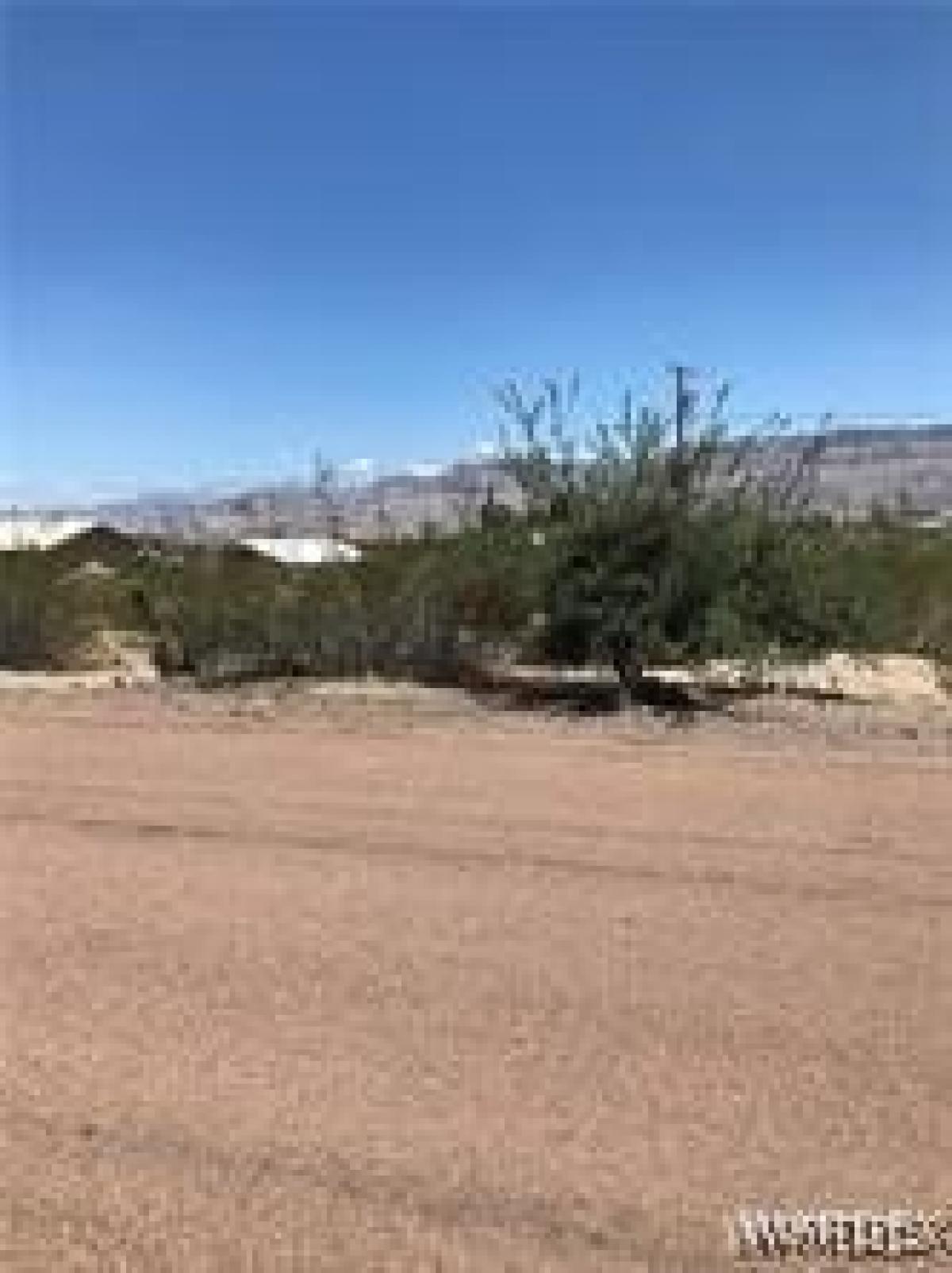 Picture of Residential Land For Sale in Meadview, Arizona, United States