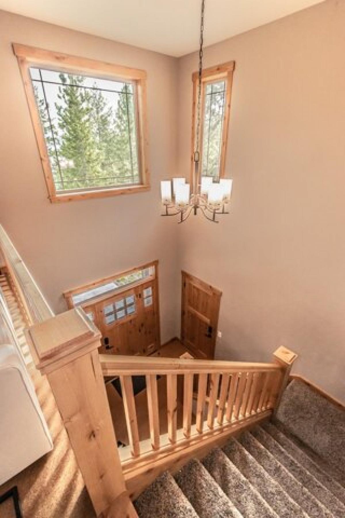 Picture of Home For Sale in Rollins, Montana, United States