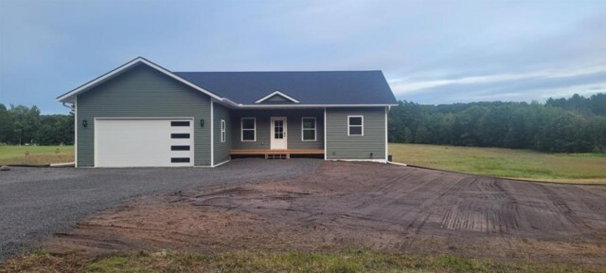 Picture of Home For Sale in Amherst, Wisconsin, United States