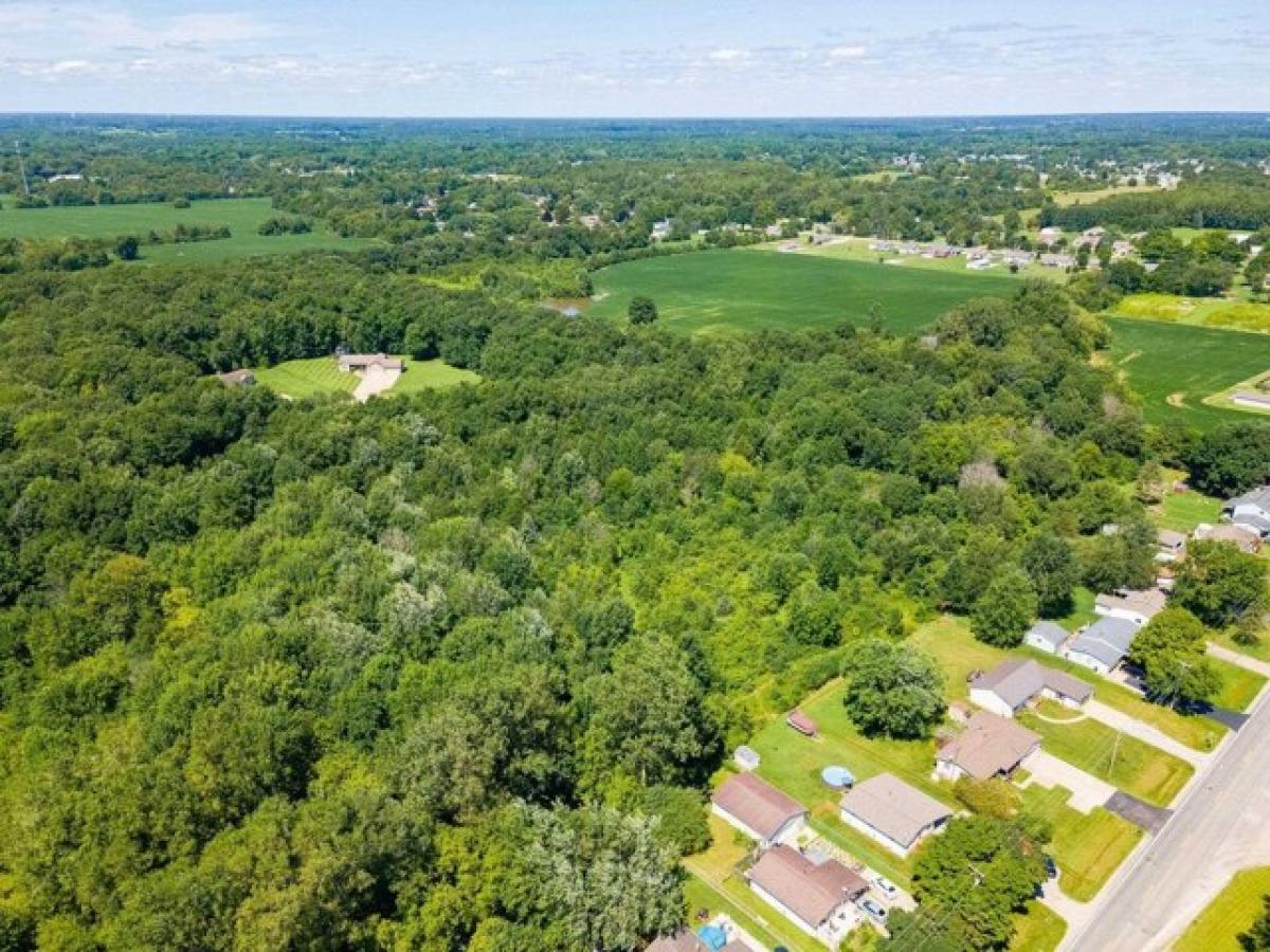 Picture of Residential Land For Sale in Flint, Michigan, United States