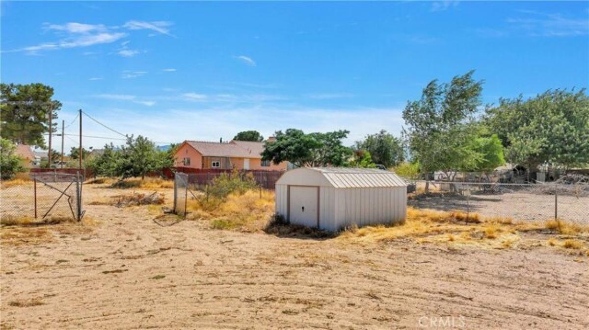 Picture of Home For Sale in Phelan, California, United States