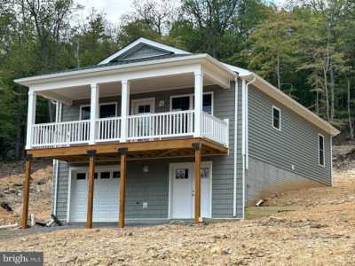 Home For Sale in Star Tannery, Virginia