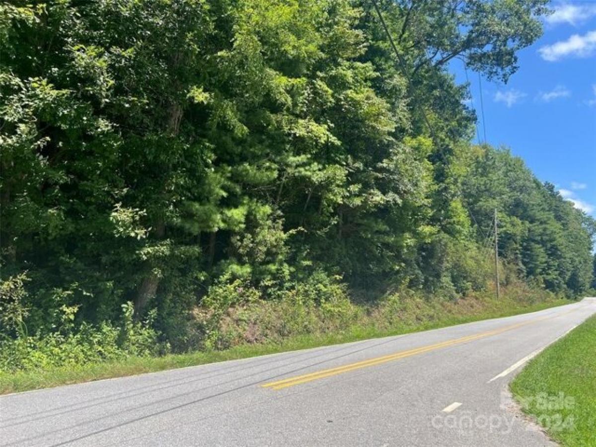 Picture of Residential Land For Sale in Brevard, North Carolina, United States