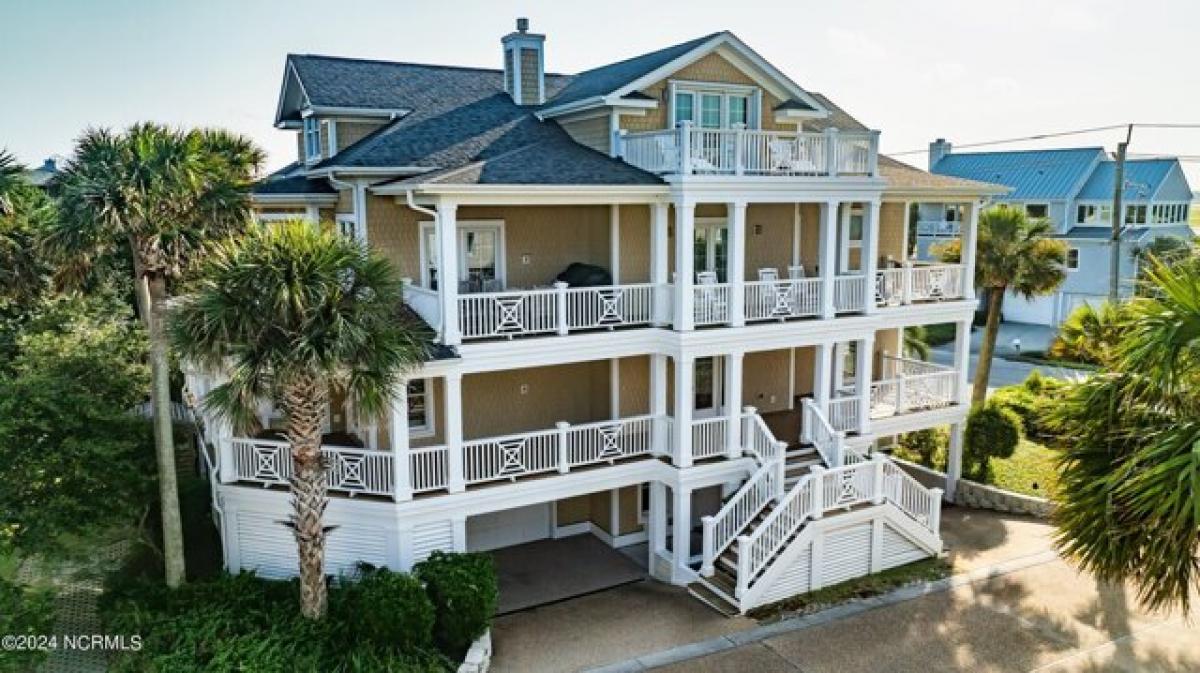 Picture of Home For Sale in Wrightsville Beach, North Carolina, United States